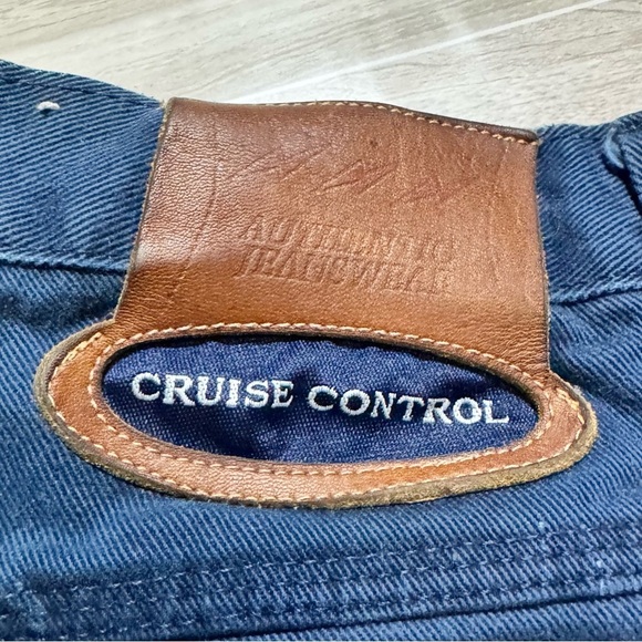 Cruise Control Jeans 32x34 Navy Blue Denim Pants Embroidered Logo Streetwear - Picture 2 of 13